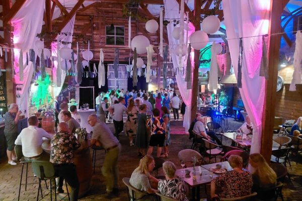 08. September 2023 Gasterij Bruiloft Wouter en Yoelle (17) 08. September 2023 Gasterij Bruiloft Wouter en Yoelle (17)